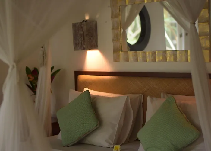 Garden Hotel 3*